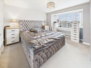 Photo 16- click for photo gallery